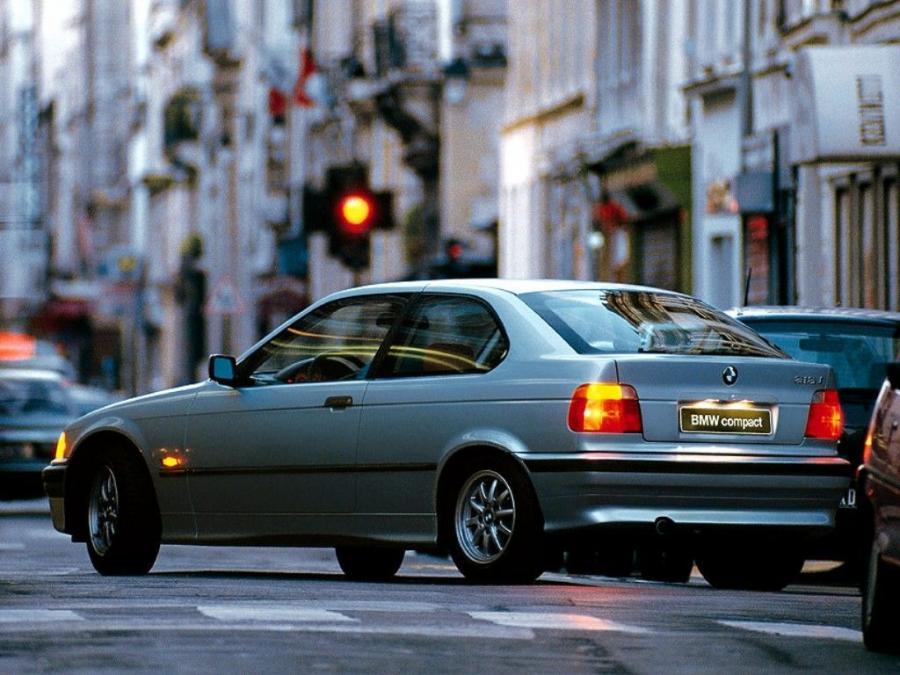  BMW 318ti Compact 1994 года  (фото 2 из 2)